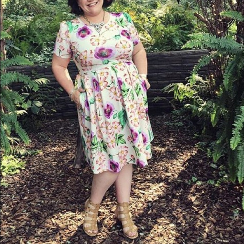 LuLaRoe Amelia Dress Pockets Pleats Floral